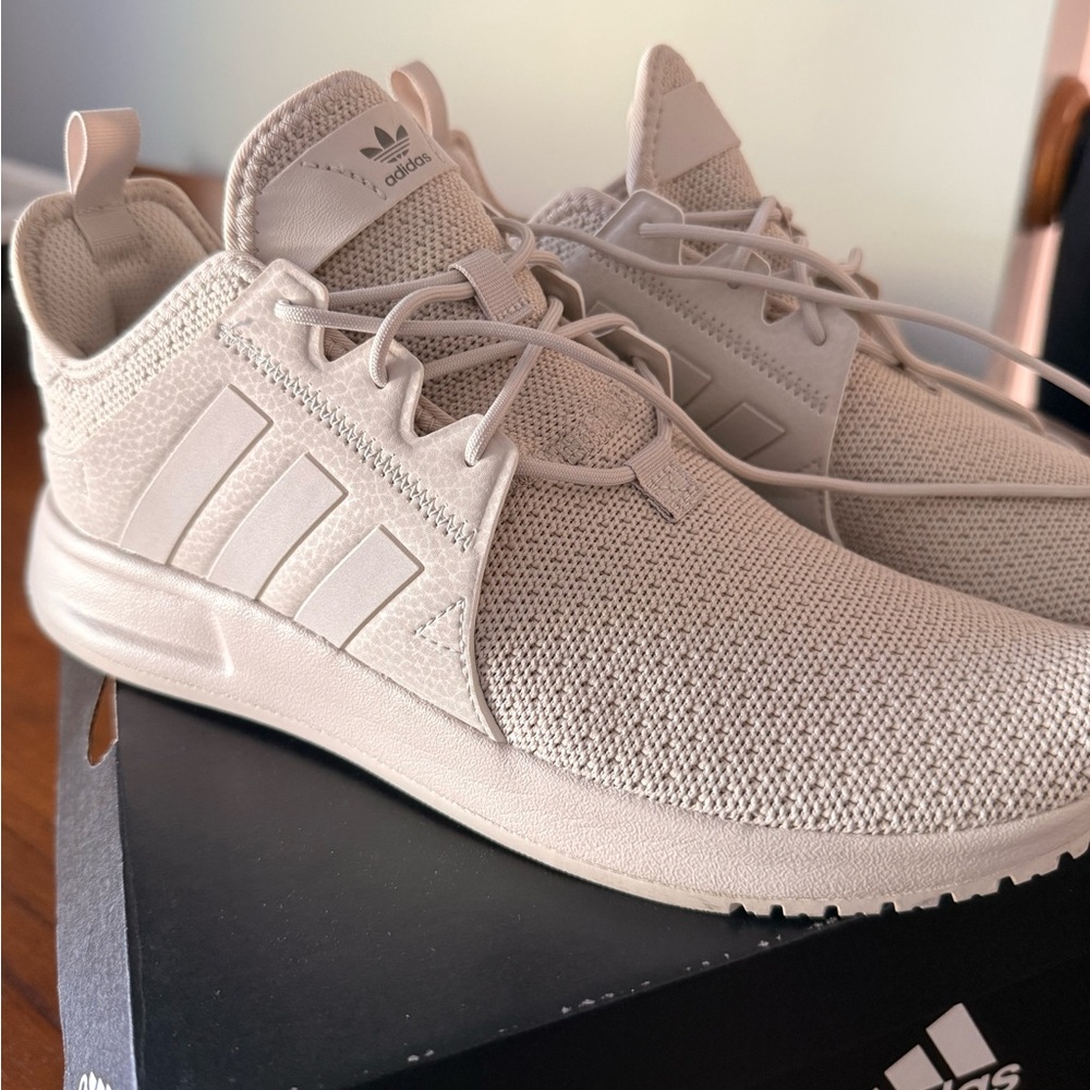 Adidas Women's Cream Knit Athletic Shoes